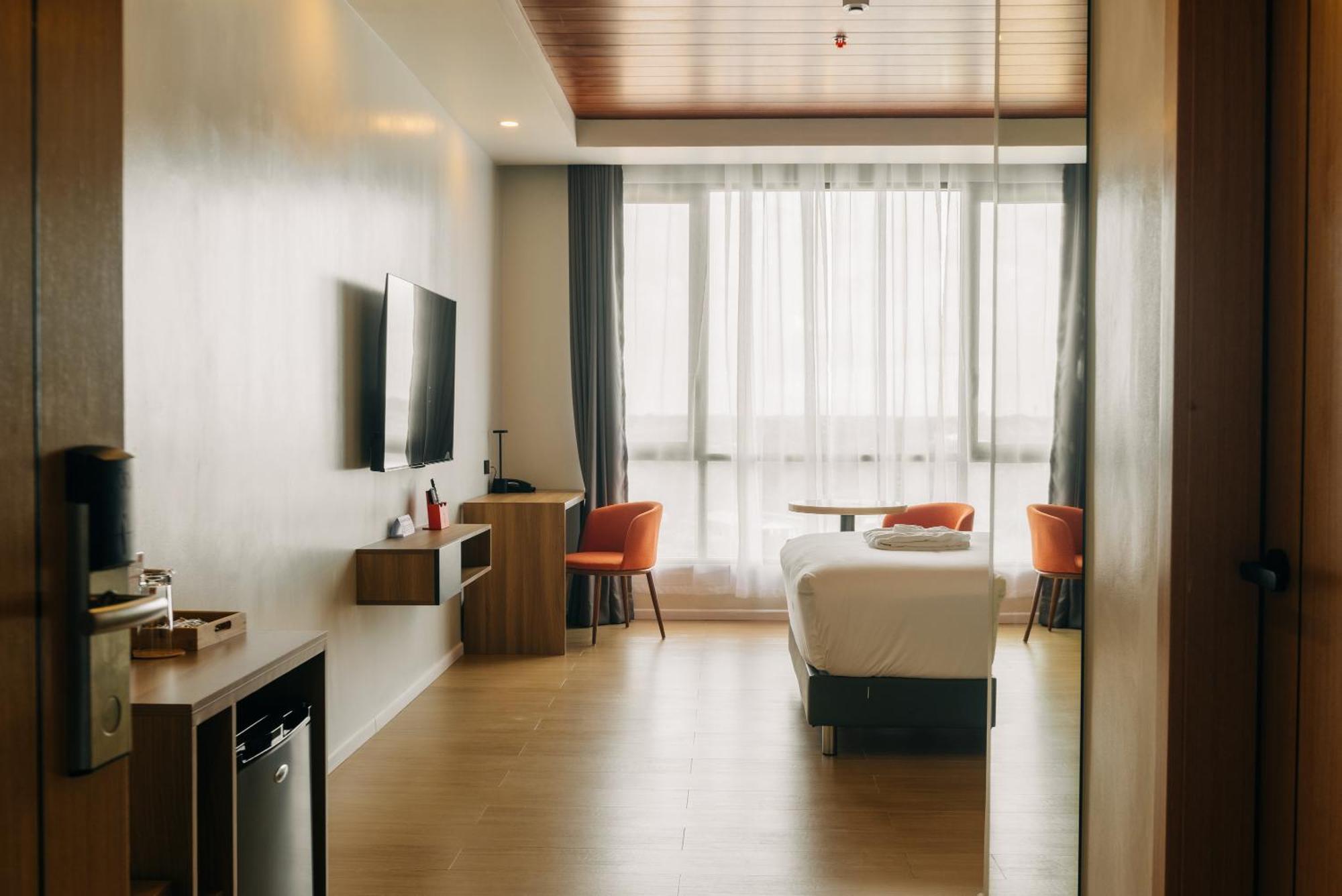 Levo Hotel Urdaneta Dış mekan fotoğraf