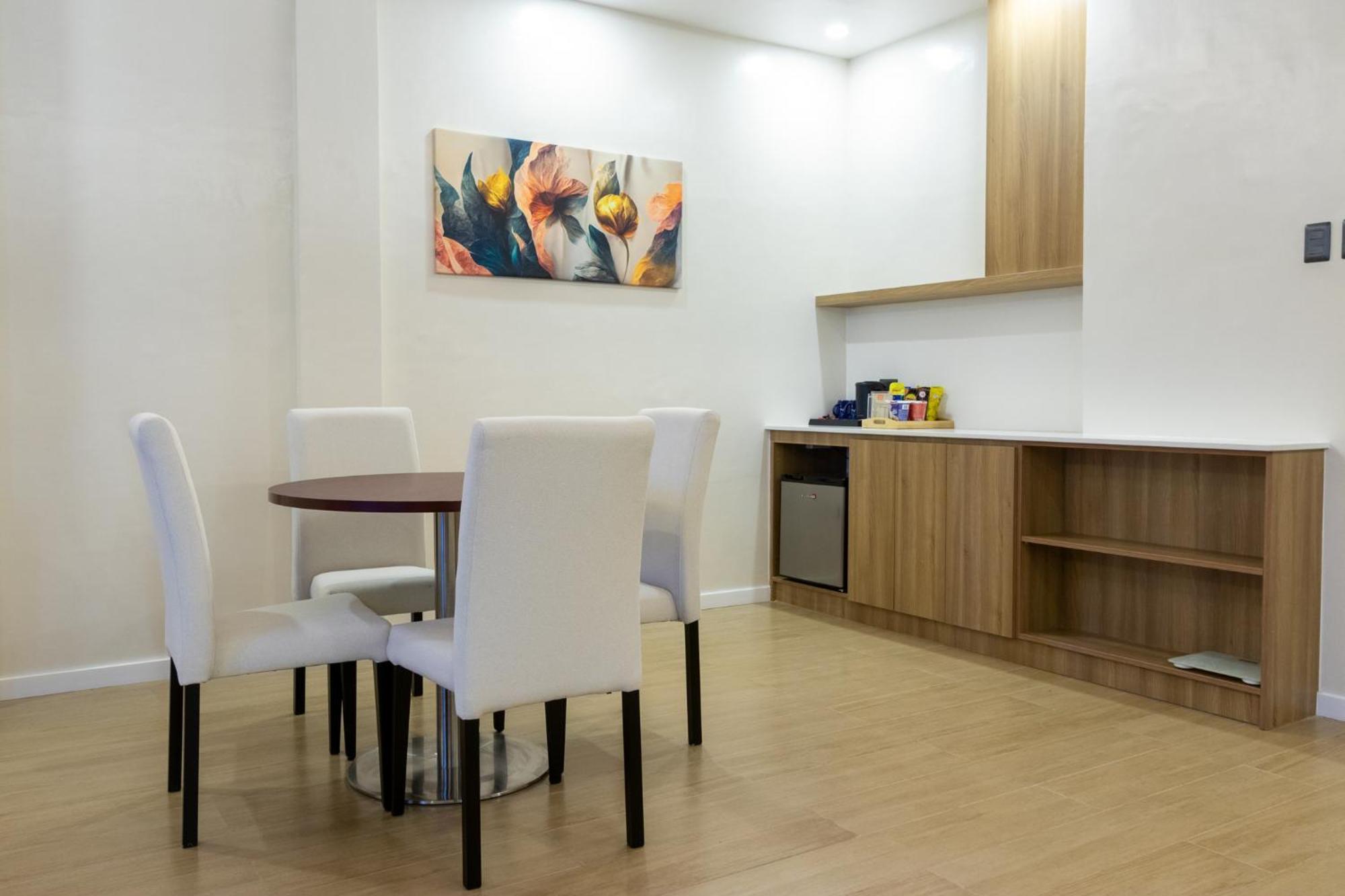 Levo Hotel Urdaneta Dış mekan fotoğraf